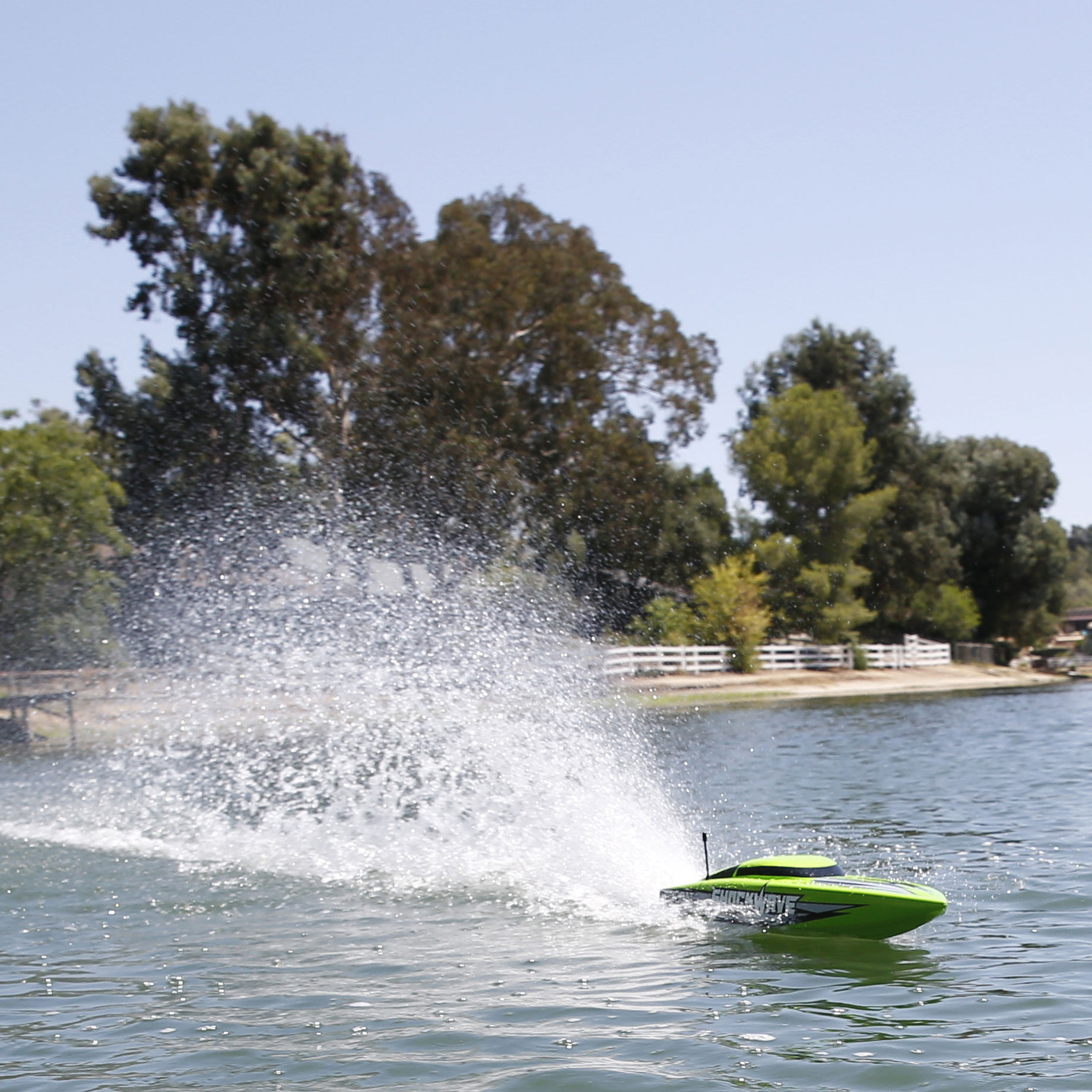 Proboat shockwave 26 shop review