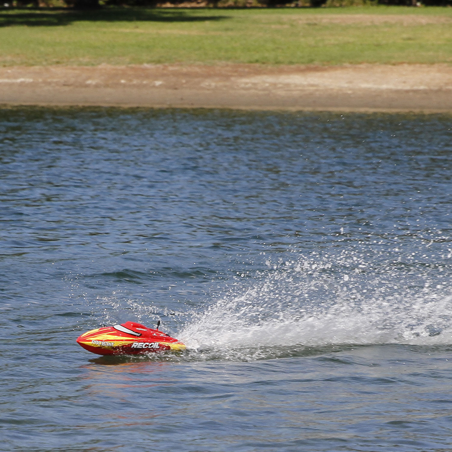 Proboat recoil store 17 top speed