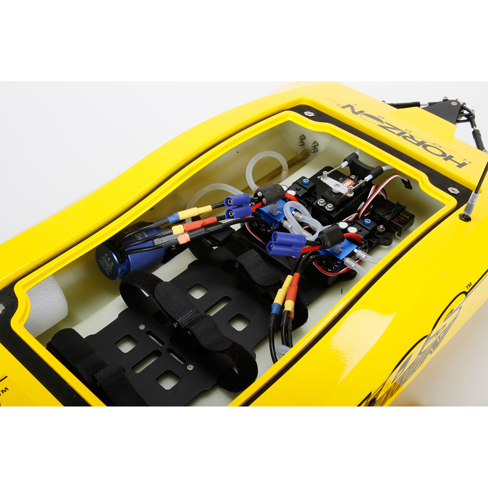 Zelos 36 Twin Brushless Catamaran RTR Pro Boat