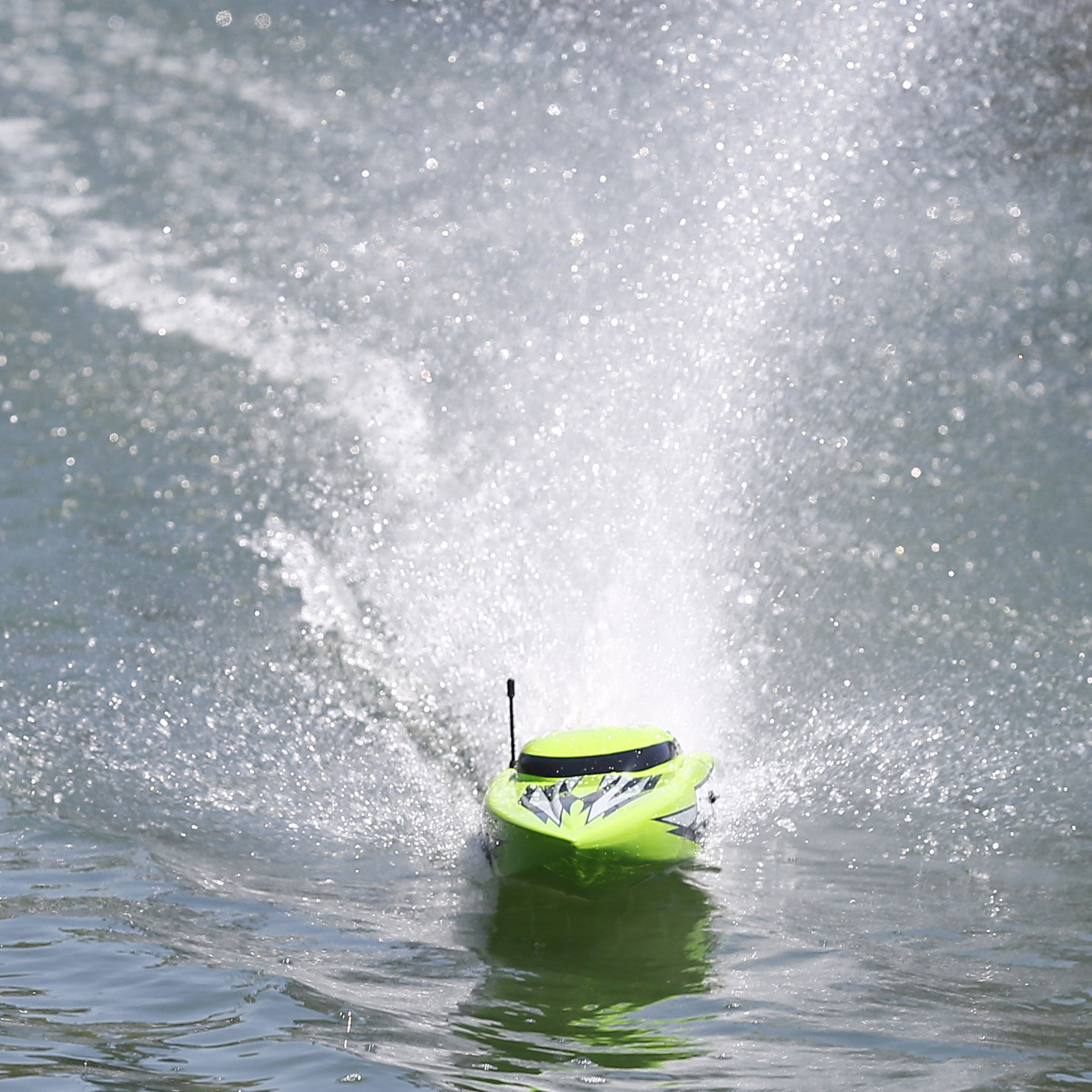 Shockwave 26 rc 2025 boat