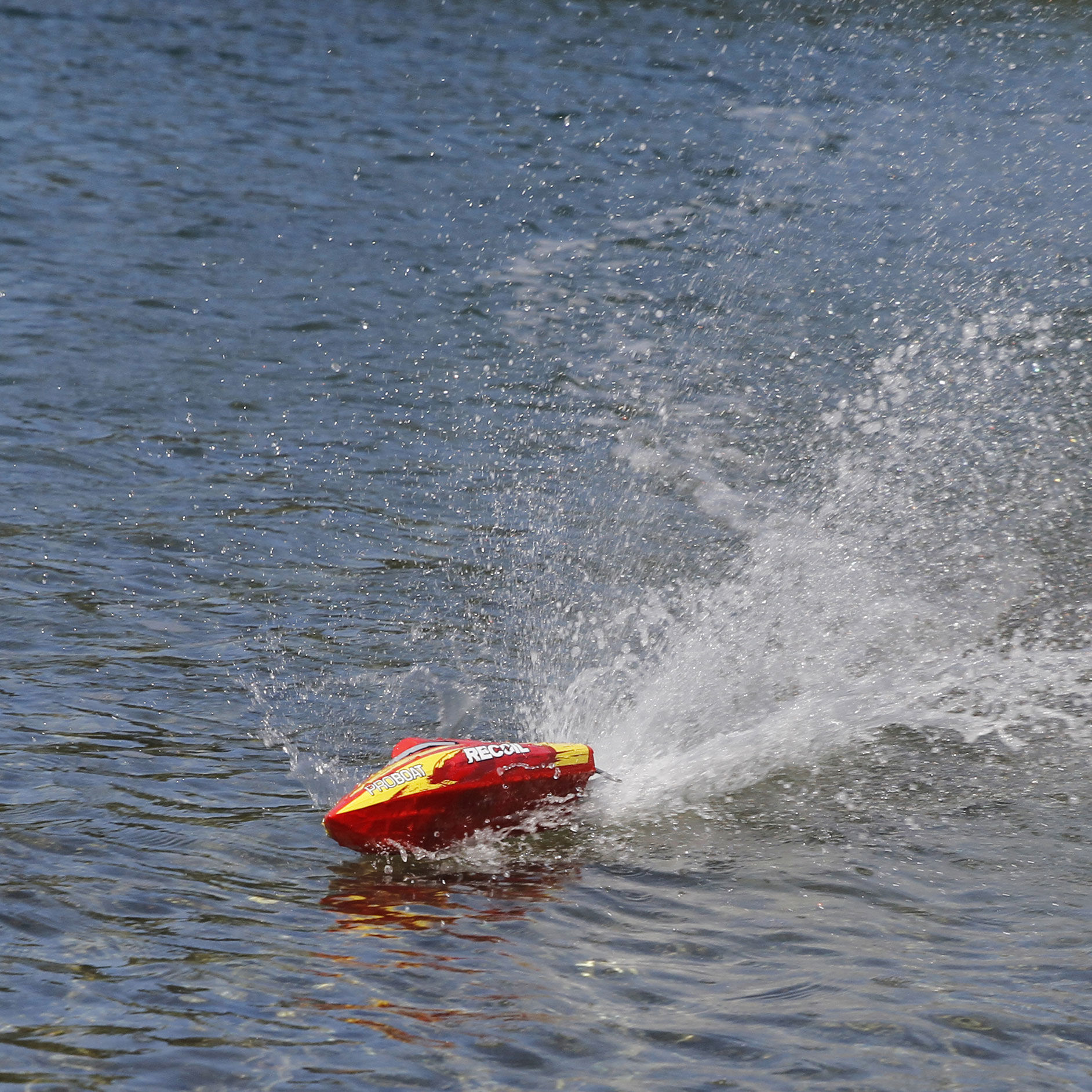 Proboat recoil best sale 17 top speed