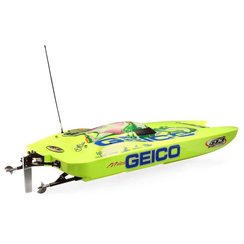 Miss GEICO Zelos 36