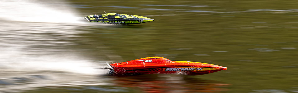 Serious Speed with 8S Power for the Pro Boat Sonicwake 36 Inch V3 Self-Righting V-Hull Boat Ready-To-Run